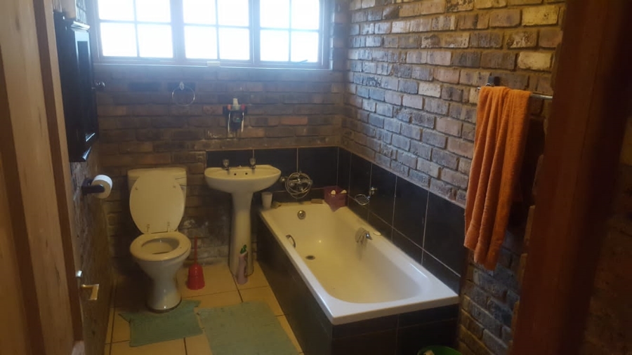 18 Bedroom Property for Sale in Oudorp North West